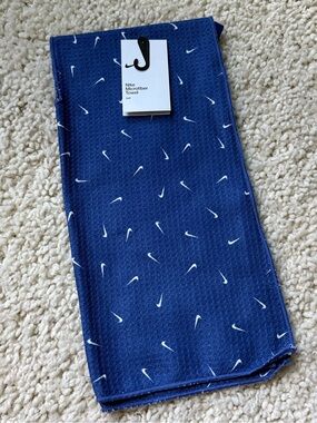 Nike Microfiber Golf Towel